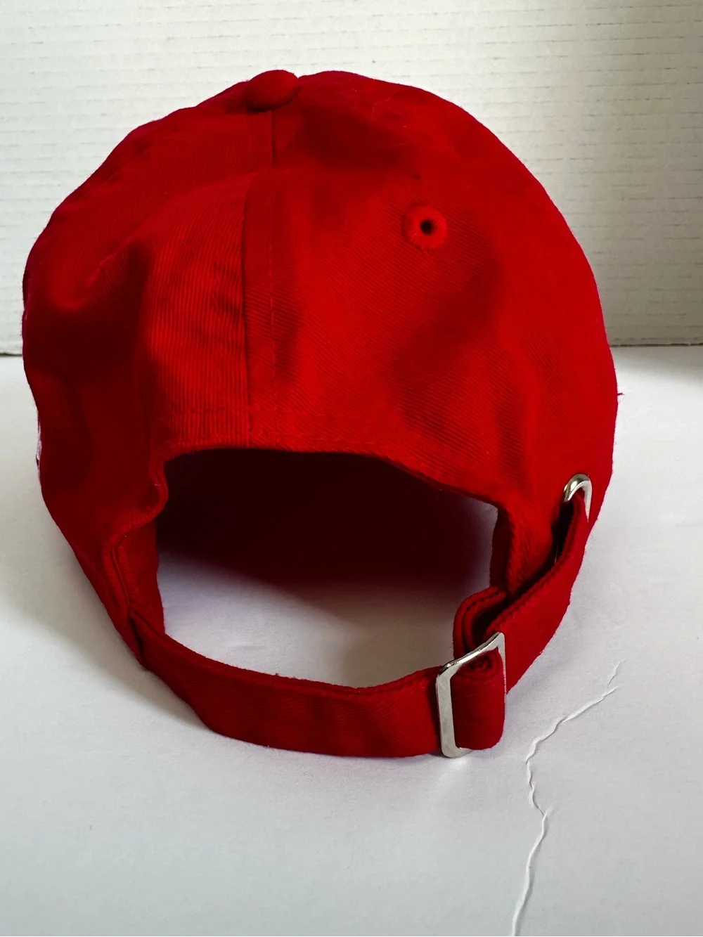 Favorite Daughter Women’s Red & White Nobody Wants This Adjustable Baseball Cap
